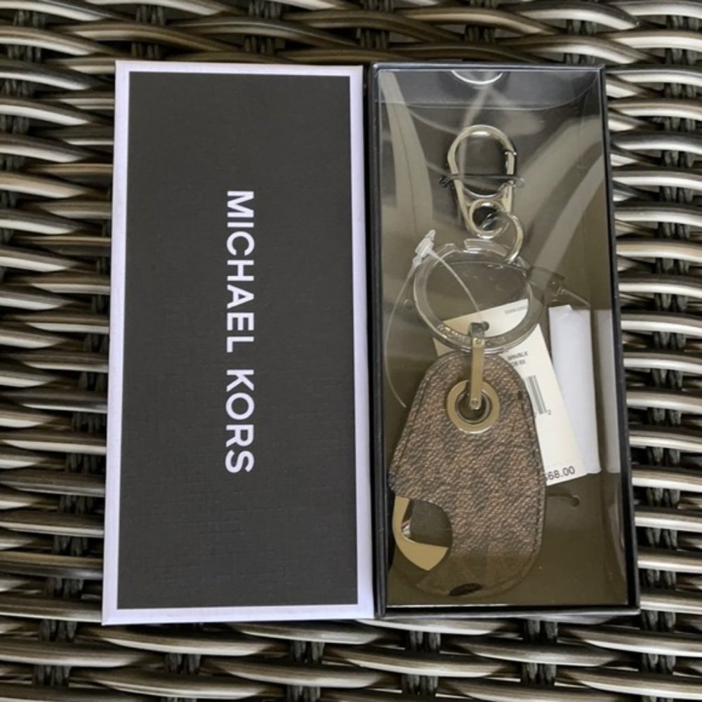 Harrison Signature Logo Bottle Opener Key Fob Brown/Black - Picture 2 of 9